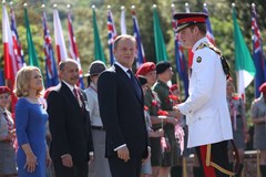 Książe Harry składa hołd bohaterom na Monte Cassino