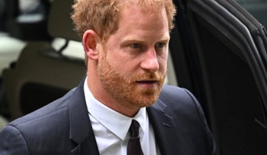 Książę Harry wrócił do Wielkiej Brytanii. Tym razem ma sprzymierzeńców