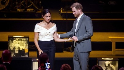 Książę Harry z żoną Meghan na otwarciu Invictus Games