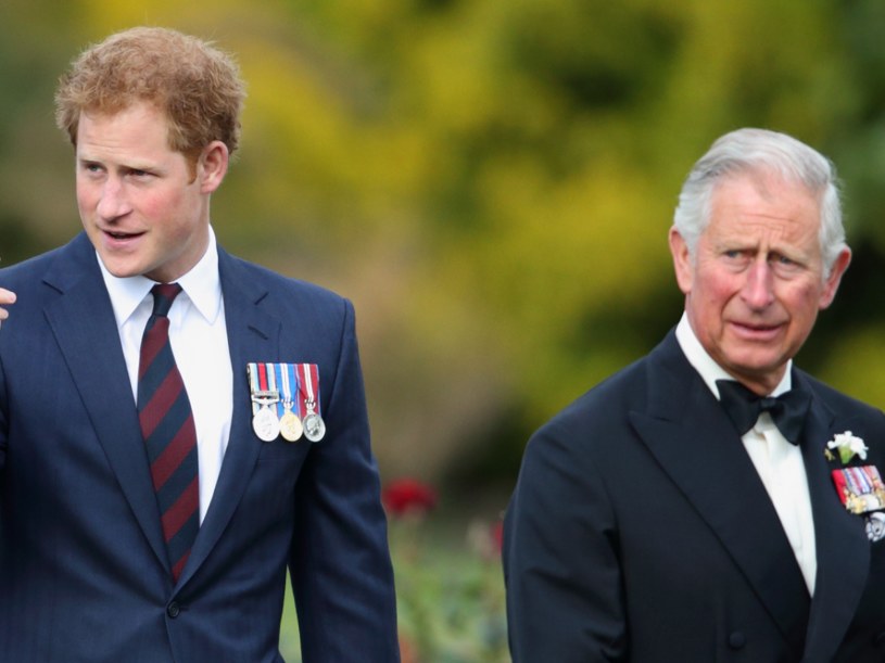 Książę Karol chciał porzucić rodzinę królewską? Marzył o innym życiu /Max Mumby/Indigo/Getty Images /Getty Images