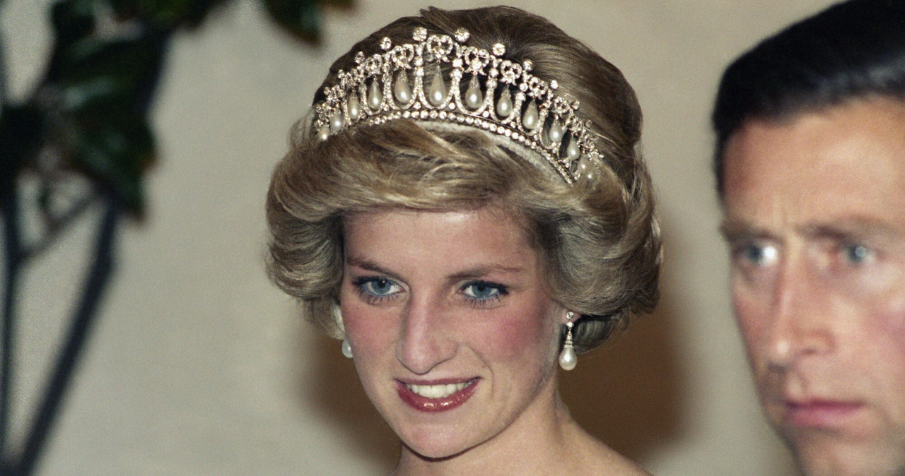 Książę Karol i lady Diana nie stanowili dobrze dobranej pary, ale ona była w nim szczerze zakochana... /Associated Press /East News