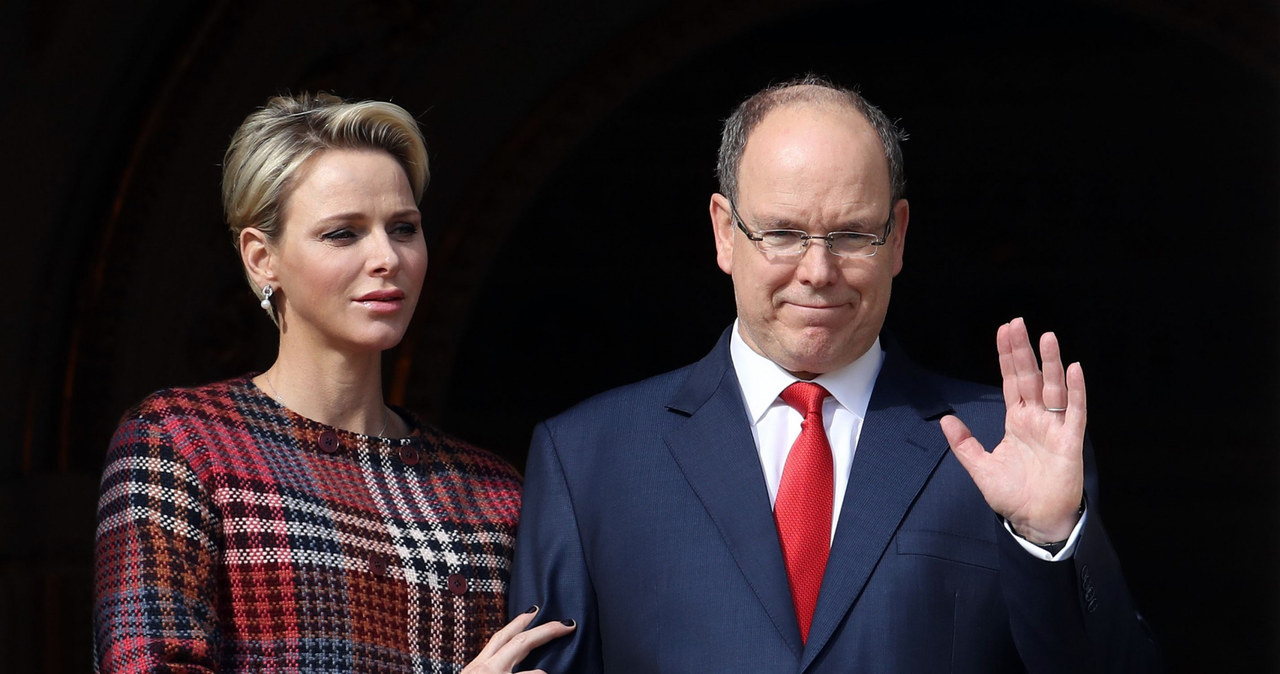 Książe Monako Albert II i Księżna Charlene  w Styczniu 2018 /AFP