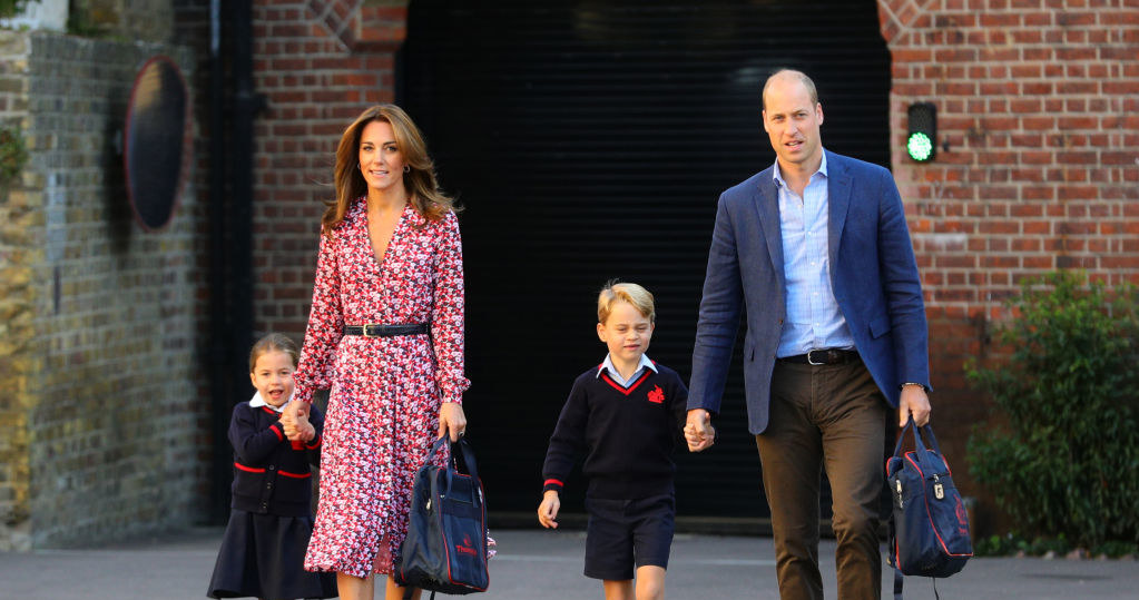 Książę William i Kate z księciem Georgem i księżniczką Charlotte /Aaron Chown  /Getty Images