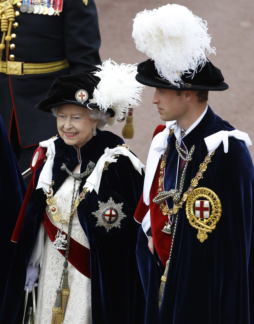 Książę William i królowa Elżbieta II /WPA Pool /Getty Images
