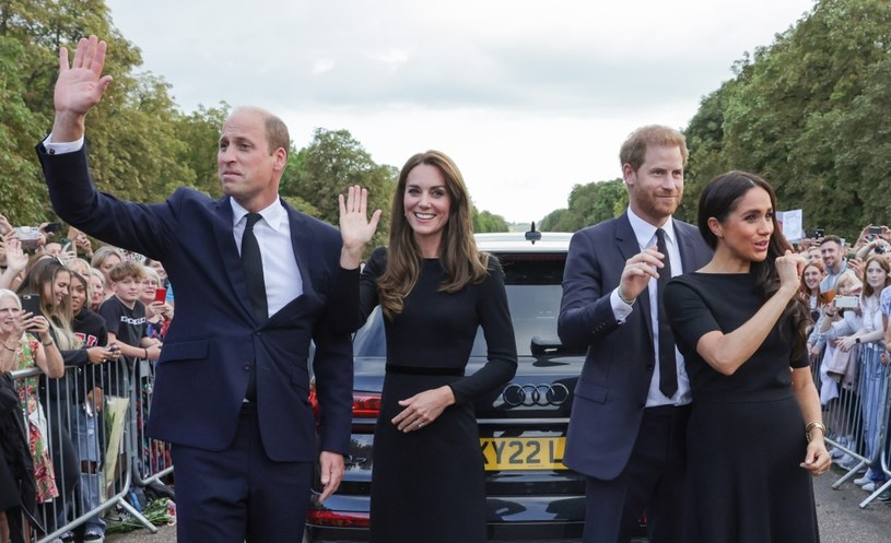 Książę William i księżna Kate oraz książę Harry i Meghan Markle /Agencja FORUM