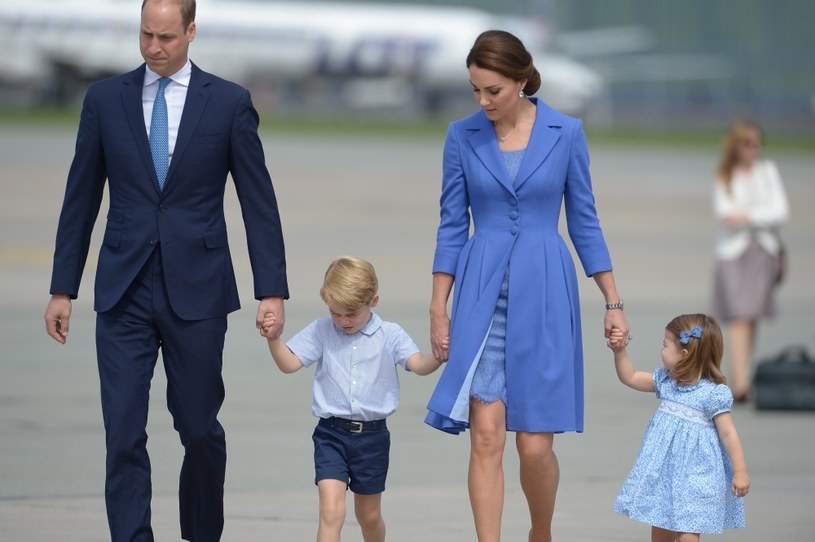 Książę William i Księżna Kate z dziećmi podczas wizyty w Polsce /Marcin Obara /PAP