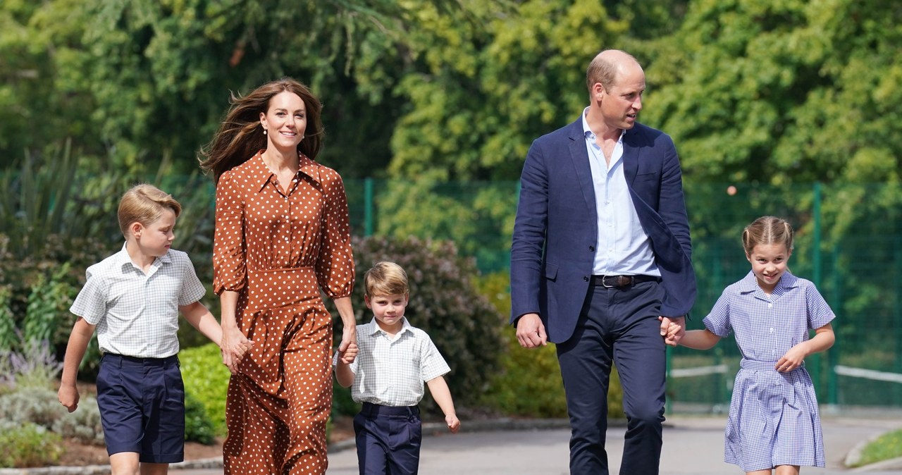 Książę William i księżna Kate z dziećmi /Getty Images