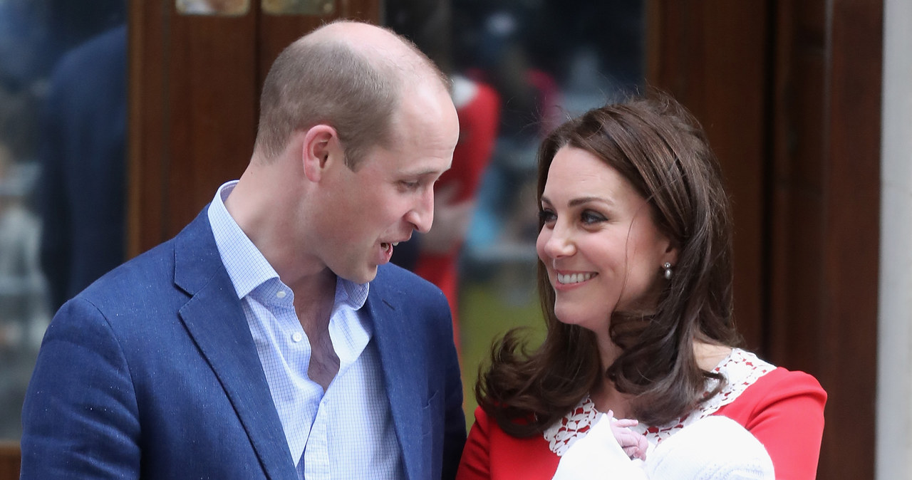 Książe William i księżna Kate z małym księciem Louisem /Chris Jackson /Getty Images