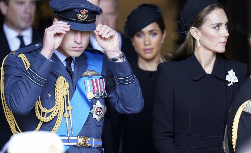Książę William, księżna Kate i Meghan Markle /East News
