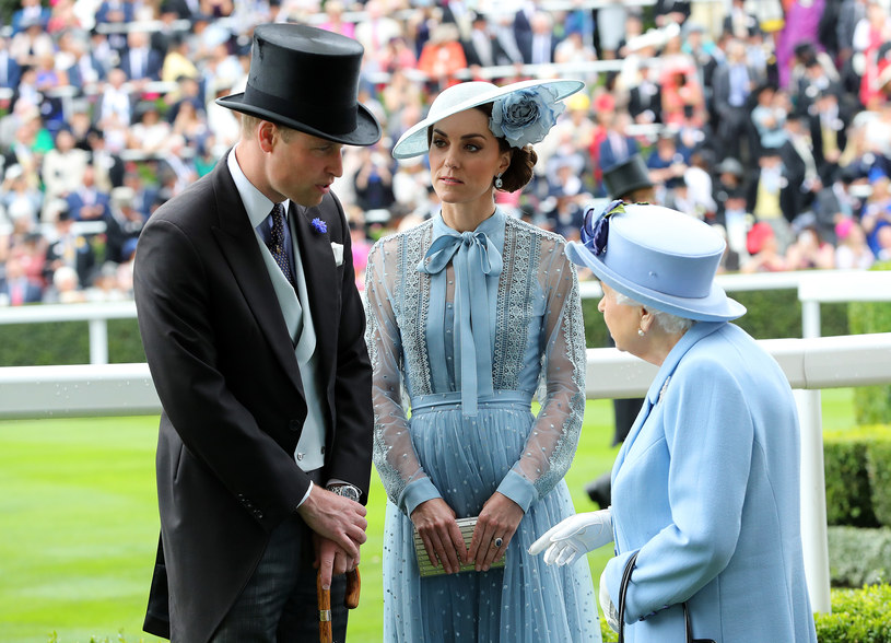 Książę William, księżna Kate, królowa Elżbieta II /Chris Jackson / Staff  /Getty Images