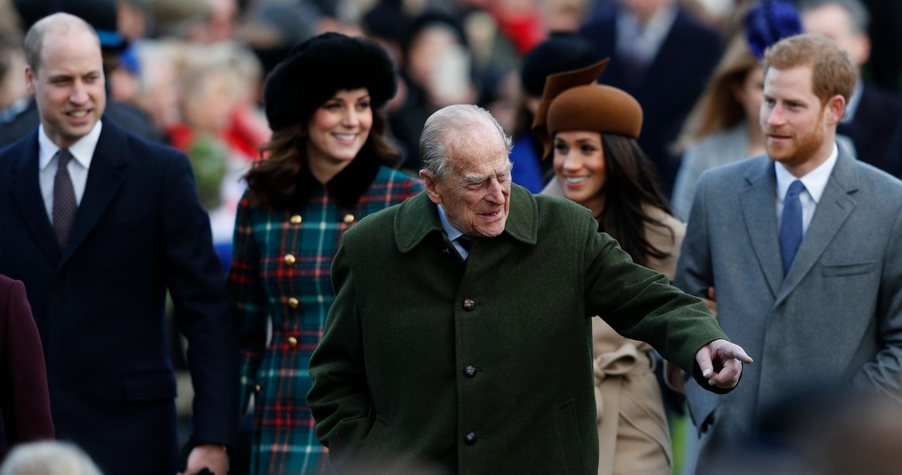 Książę William, księżna Kate, książę Filip, księżna Meghan i książę Harry /AFP PHOTO /East News