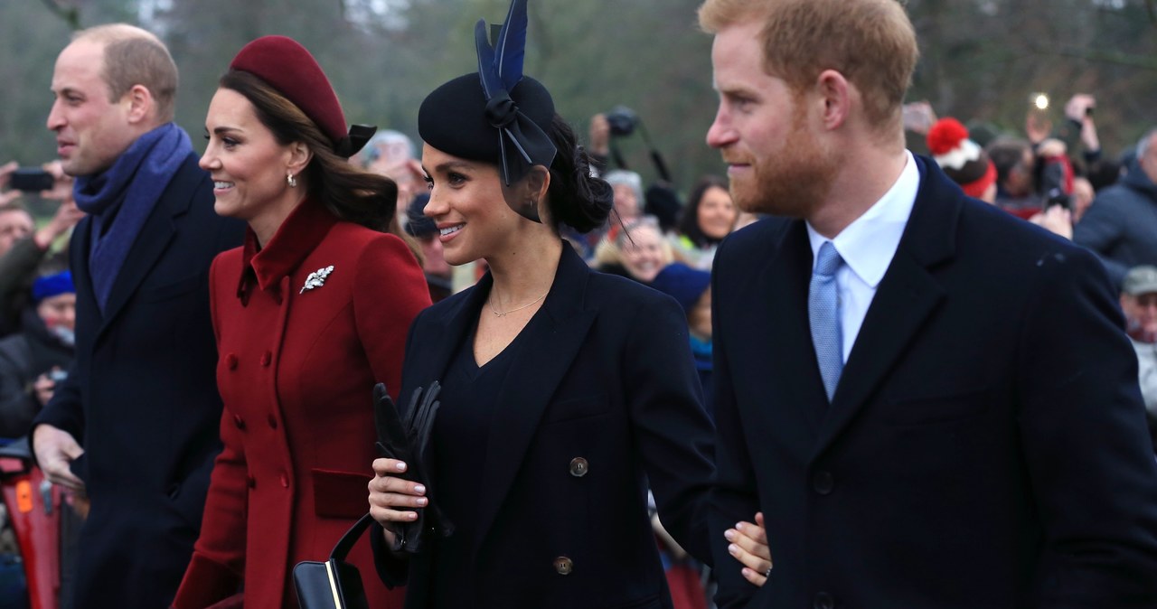 Książę William, księżna Kate, księżna Meghan i książę Harry w drodze do kościoła 25 grudnia 2018 roku /Stephen Pond /Getty Images