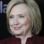 Książka o światowym spisku. Hillary Clinton napisze thriller polityczny