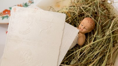 Księża apelują: Nie kupuj opłatka byle gdzie! O czym pamiętać przed Wigilią?