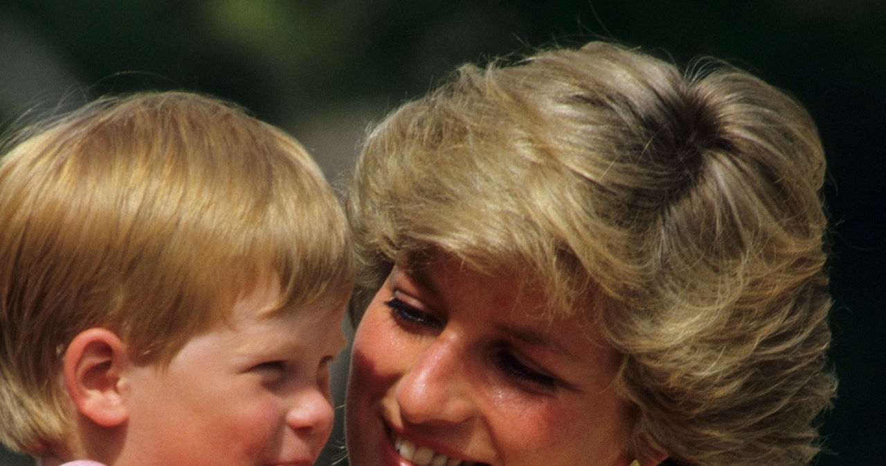 Księżna Diana bardzo kochała swojego syna /Georges De Keerle/Getty Images /Getty Images