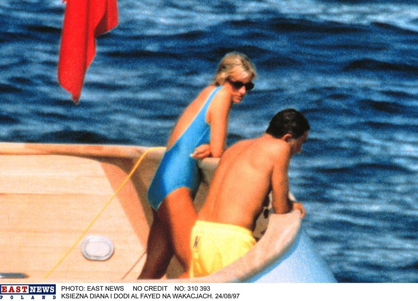 Księżna Diana i Dodi Al-Fayed na wakacjach /East News