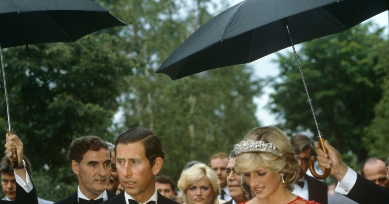 Księżna Diana i Karol /DAVID LEVENSON /Getty Images