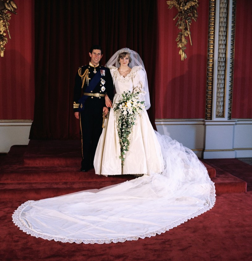 Księżna Diana i książę Karol /DAVID LEVENSON /Getty Images