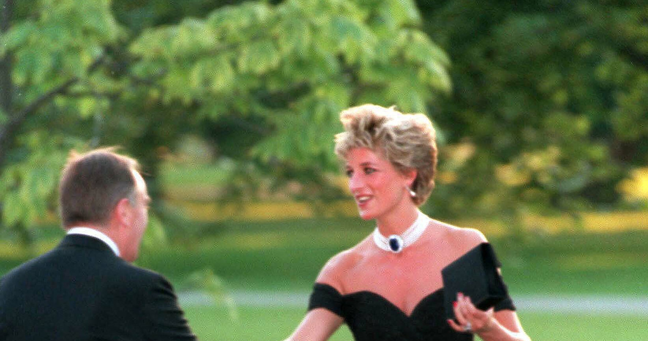 Księżna Diana w "sukience zemsty" /Anwar Hussein / Contributor /Getty Images