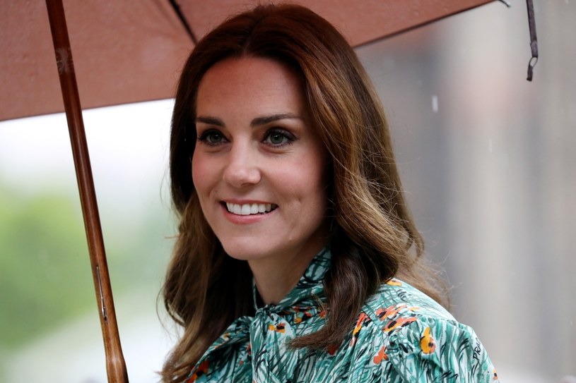 Księżna Kate cierpi na uporczywe nudności i odwołała wszystkie oficjalne wizyty w najbliższym czasie /Getty Images