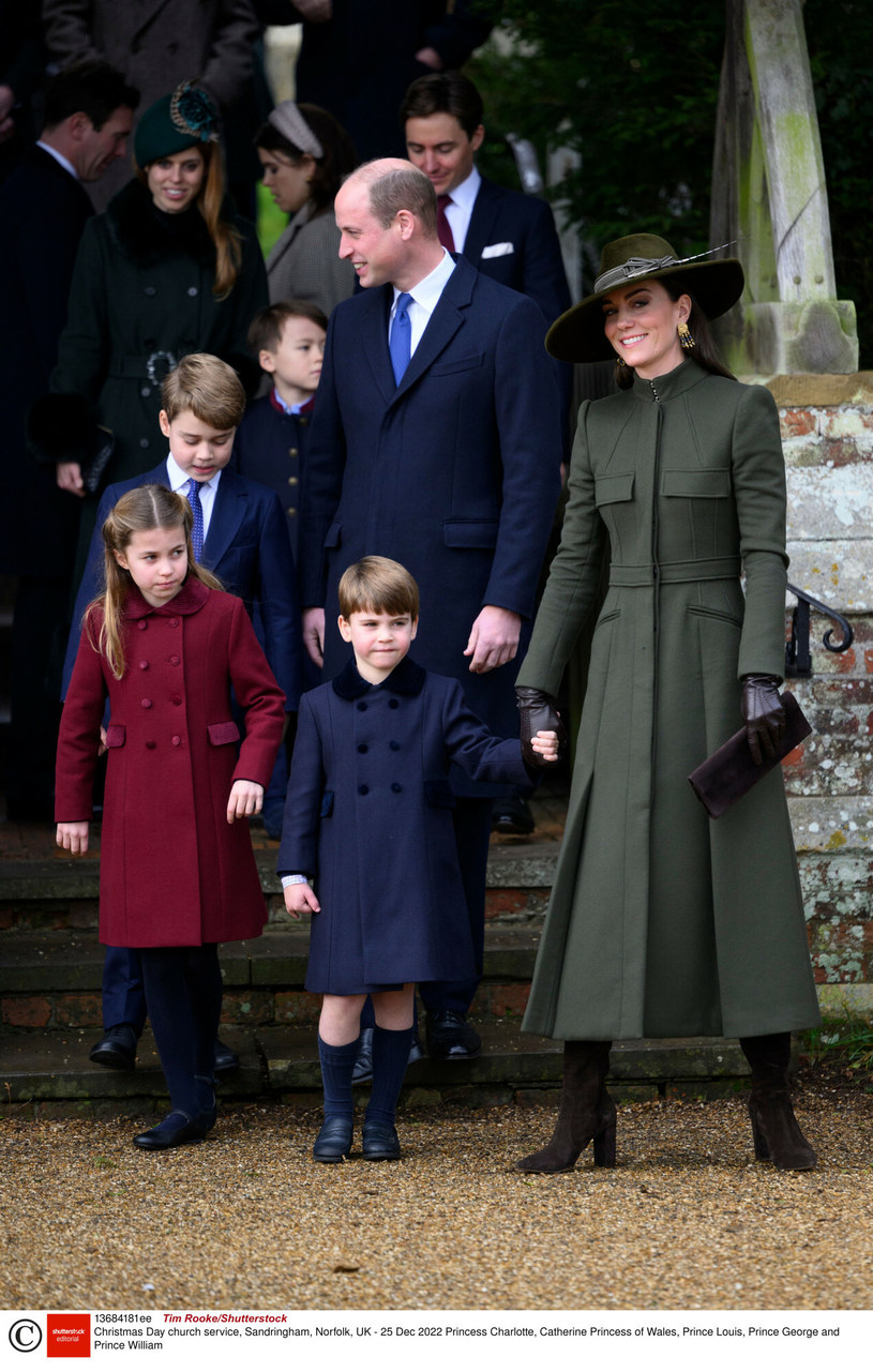Księżna Kate doskonale wie, jak ubrać się na ważne wydarzenia /Rex Features /East News