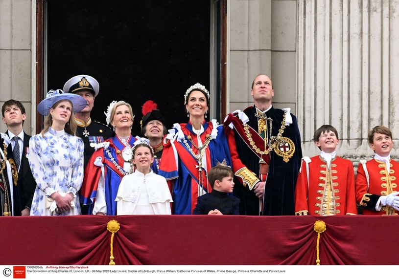 Księżna Kate i książę William na balkonie po koronacji Karola III. /Rex Features/EAST NEWS /East News