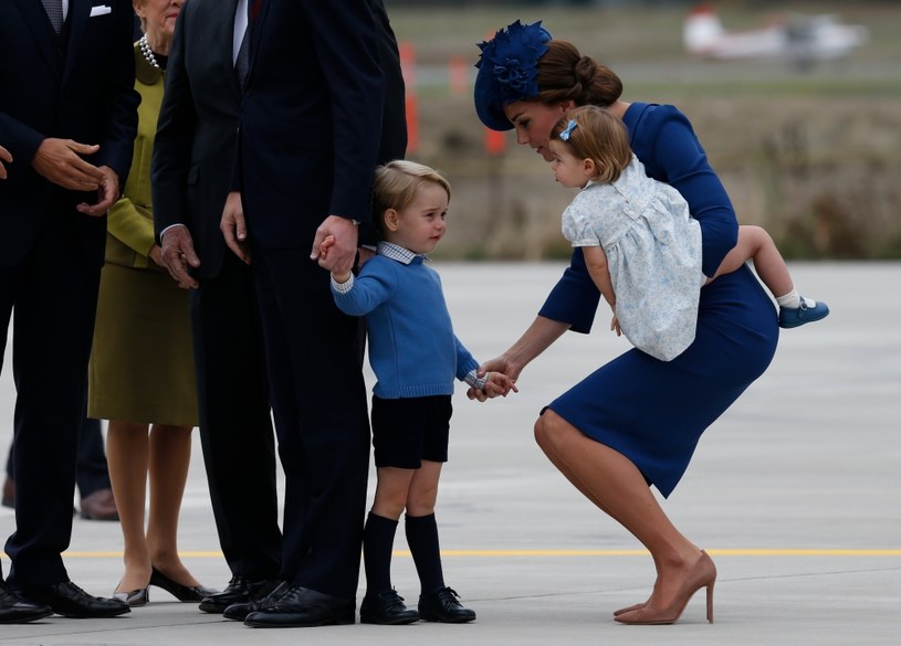 Księżna Kate i książę William z dziećmi w Kanadzie /Agencja FORUM