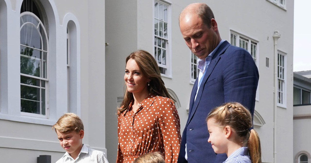 Księżna Kate i książę William z dziećmi /Jonathan Brady / POOL /Getty Images