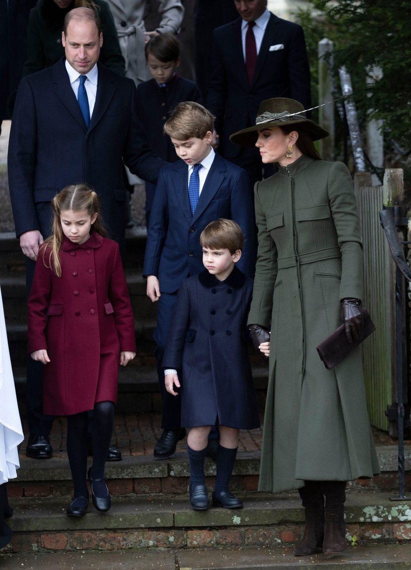 Księżna Kate i książę William z dziećmi /Agencja FORUM