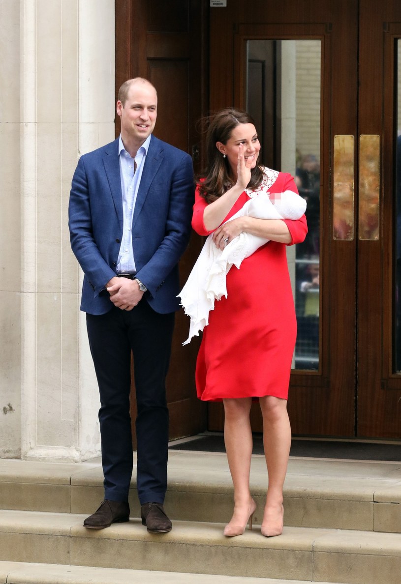 Księżna Kate i książę William z trzecim dzieckiem /Paul Marriott / Splash News /East News