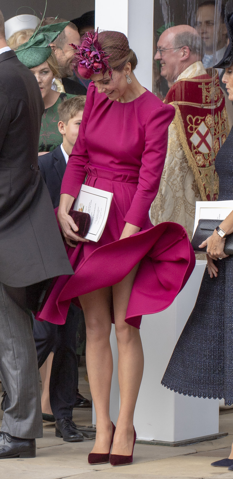 Księżna Kate na ślubie księżniczki Eugenii zaliczyła małą modową wpadkę /WPA Pool /Getty Images