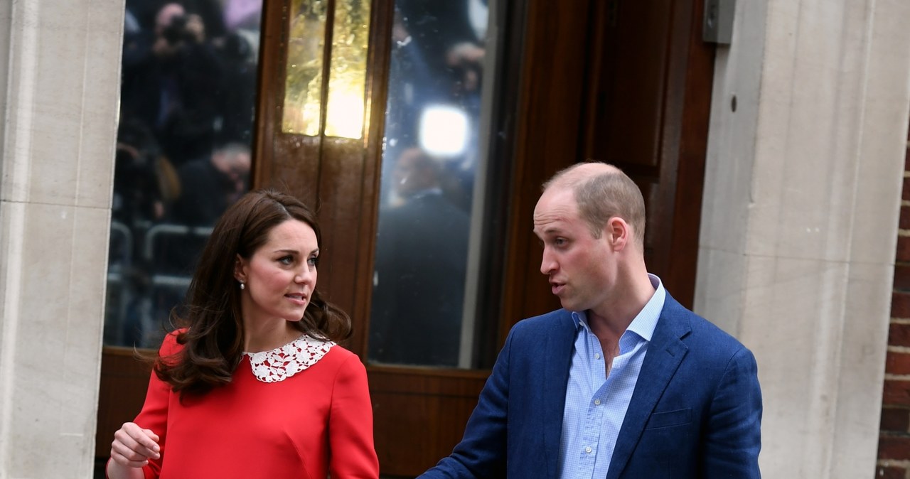 księżna Kate po wyjściu ze szpitala i książę William /Anwar Hussein /Getty Images