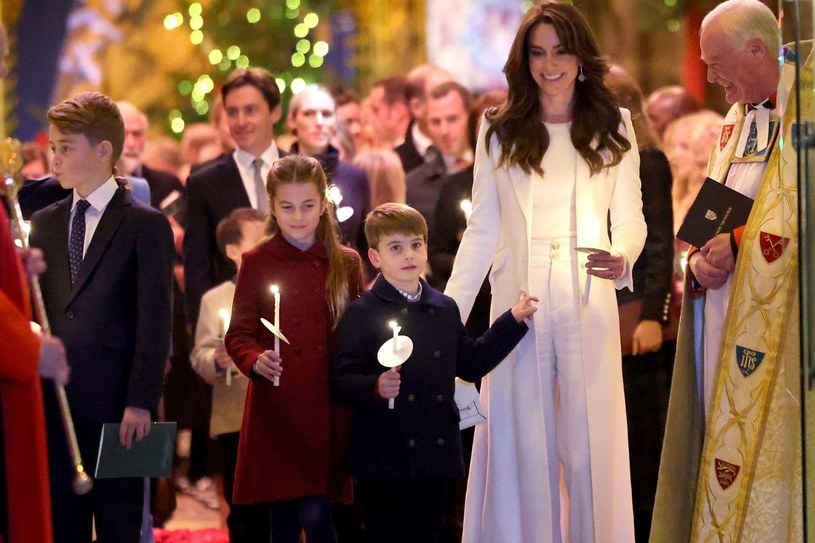 Księżna Kate stara się, by jej dzieci uczestniczyły w ważnych wydarzeniach /Chris Jackson /Getty Images