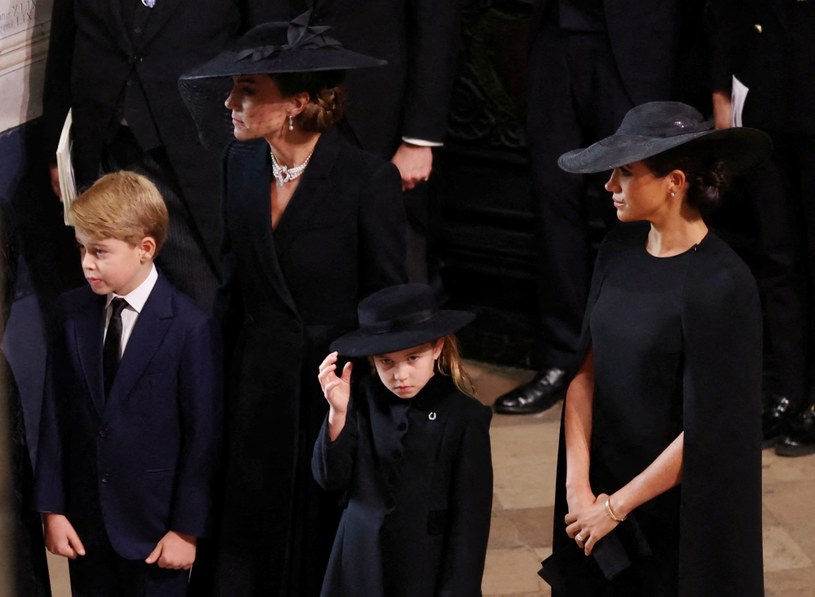 Księżna Kate z dziećmi, księżna Meghan /Getty Images