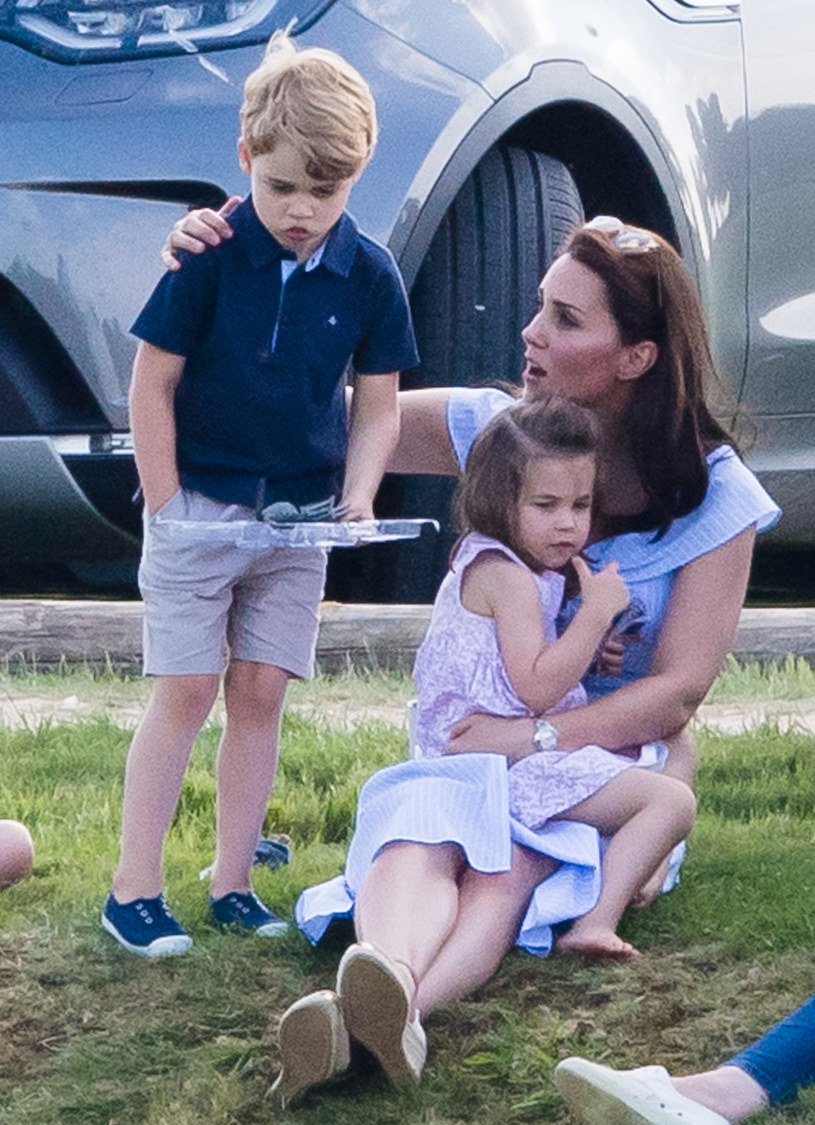 Księżna Kate z dziećmi /Samir Hussein /Getty Images