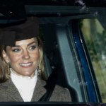 księżna Kate Księżna Kate zachwyca jesiennym trendem. Uwagę zwracają nie tylko bluzka i marynarka, ale też włosy