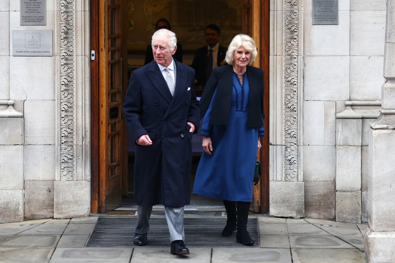 Księżna Kate została według słów biura prasowego Pałacu Kensington przyjęta do szpitala 17 stycznia 2024 roku, gdzie przeszła operację. Niespodziewanie do tej samej kliniki 26 stycznia został przyjęty król Karol III w związku z operacją prostaty