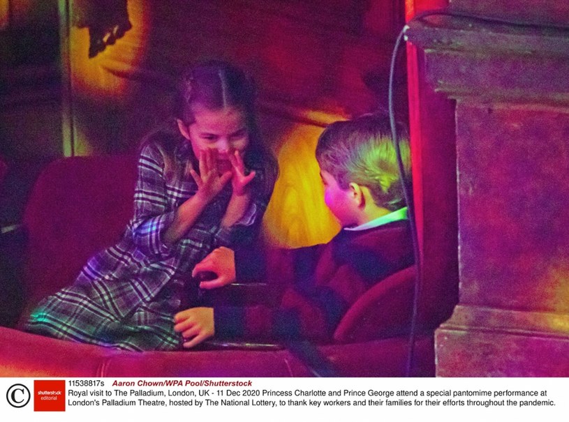 Księżniczka Charlotte i książę George /Rex Features/EAST NEWS /East News