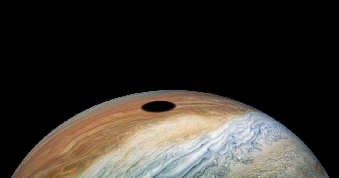 Księżyc Io na Jowiszu /NASA