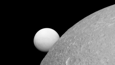 Księżyc księżycowi nierówny