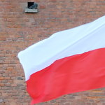 Kto i dlaczego nie wywiesza 3 maja polskiej flagi?