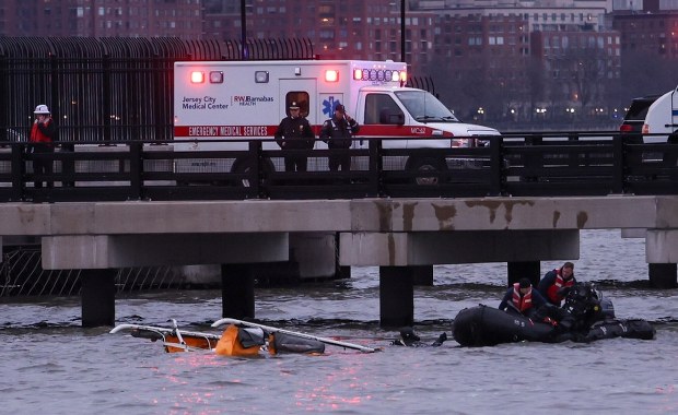 Kto leciał śmigłowcem, który wpadł do rzeki Hudson? Media ujawniają