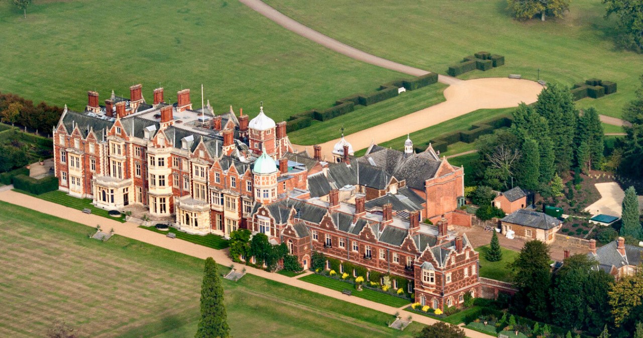 Kto mieszka w Sandringham? /John Fielding /CC BY 2.0