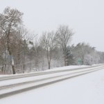 Kto odpowiada za nieodśnieżoną drogę? Możliwości jest kilka