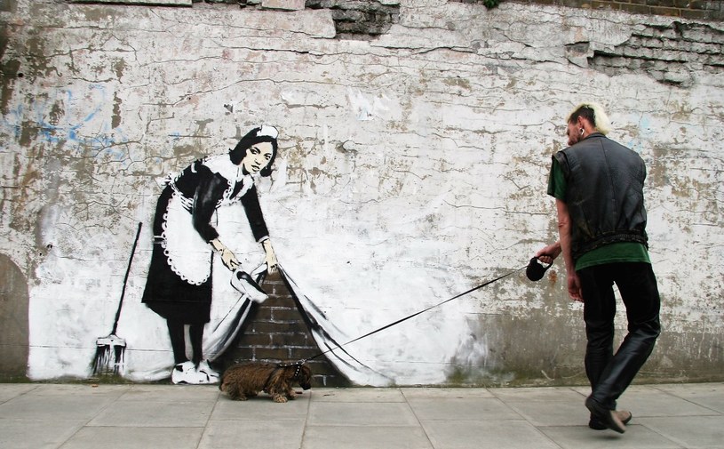 Kto stoi za pseudonimem "Banksy"? Jedna, a może więcej osób? /Getty Images