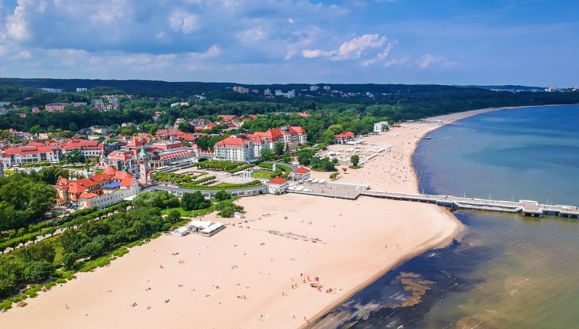 Kto wydaje najwięcej pieniędzy w Sopocie? Nowy raport zaskakuje