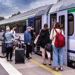 Kto zapłaci mniej za bilet kolejowy w 2025 roku? Niektórzy mogą jeździć nawet za darmo