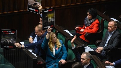 Kto zmienił zdanie ws. ustawy łańcuchowej? Wyniki głosowania