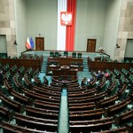 Która partia nie dostanie się do Sejmu? Najnowszy sondaż