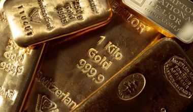 Które banki centralne inwestują w złoto? NBP kupuje, a Bank Rosji sprzedaje